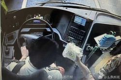 最初の中露合同海上クルーズは無事に終了しました...