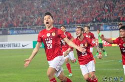 郜林3分钟2球新星传射 恒大3