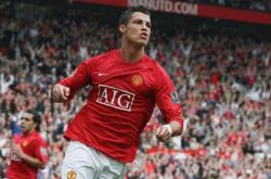 Ronaldo returns to Manchester United