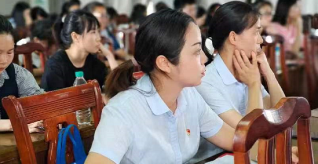 九派观天下49分钟前澄城县县委书记高成文调研古徵中学项目建设进展