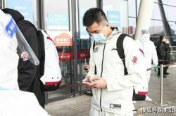 辽篮包机出征南昌，15人大名单出炉，刘志轩在列，2米16新星无缘_季后赛_广厦_辽宁