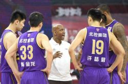 At 10 o'clock in the morning, the coach of Beijing Enterprises has finalized the Liaoning basketball superstar, but Li Chunjiang was rejected! Fan accident _ Li Xiaoyong _ season _ head coach