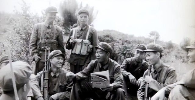 79年上将杨勇前往云南广西调查，邓小平：若越南闹事，不必客气_腾讯新闻