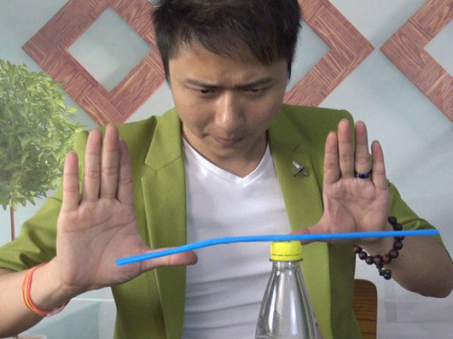 魔术揭秘:断手指神奇还原,原来这么简单