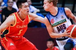 中国男篮：赵继伟一场比赛力证自己，辽篮双子星锁定世界杯大名单