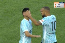 サッカー代表チーム、おめでとうございます！中国スーパーリーグの別のローカルコーチが立ち上がり、3連勝を達成しました。李小鵬は解任できます