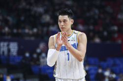 CCTV live! Beijing fights Guangsha again, Sun Minghui VS Jeremy Lin, the Liaoning basketball team wins 6 consecutive victories against Guangdong _ Competition _ Liaoning _ Shandong