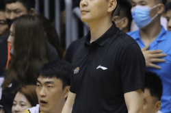 Yang Ming adds another right-hand man! In 18 minutes of playing, he scored 7.5 points and 3.1 rebounds, and the Liaoning basketball team has stabilized. _ game