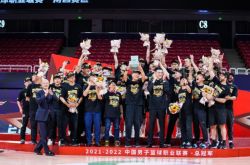 Guo Ailun's latest news is exposed! The whereabouts of the Liaoning basketball team's 2 major championships have surfaced, and Yang Ming is challenged