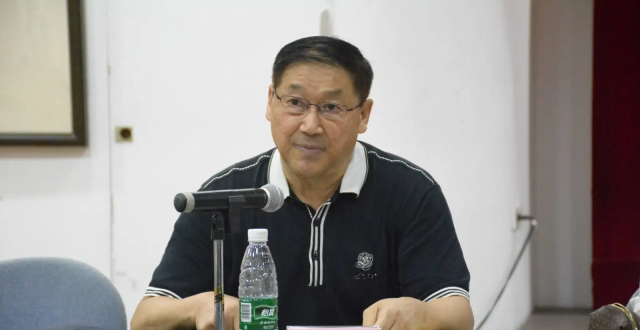 著名杂技艺术家宁根福广州逝世，曾催生《东方天鹅——芭蕾对手顶》_腾讯新闻