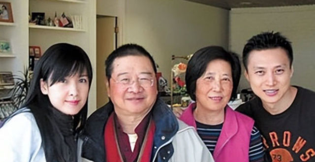 才子倪匡87岁在家中去世，和儿媳周慧敏亲如父女，支持对方不生育_腾讯新闻