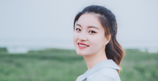 葛漂亮:打工小妹逆袭百万网红,直播卖沃柑被骂"骗子",当场大哭
