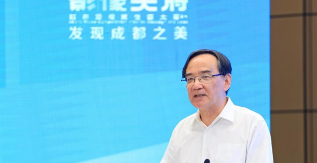 中国电影家协会副主席任仲伦：观众在，电影业的希望就在_腾讯新闻