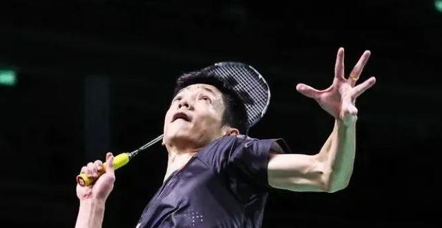 技术｜专家把脉：从专业角度来说，握拍只有正反手的不同_腾讯新闻