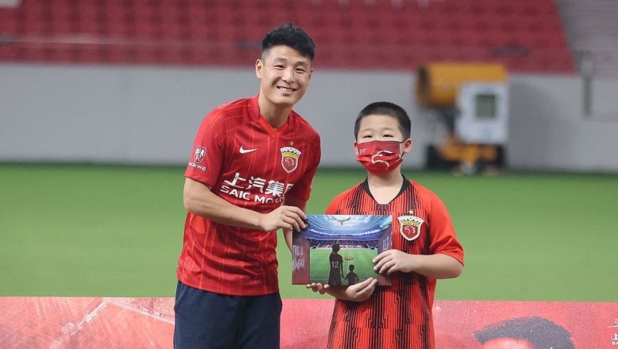 武磊回国心路历程 家庭占很大因素