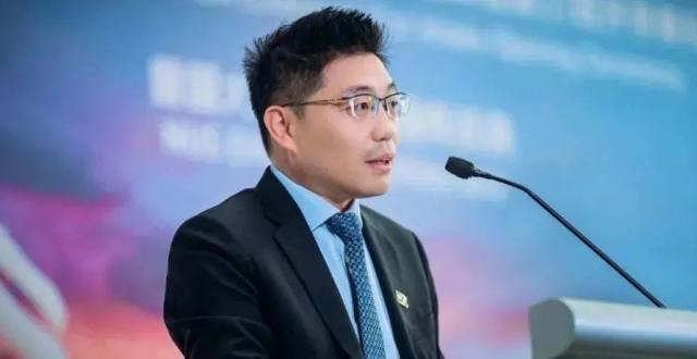 新国大EMBA傅强教授开学演讲：未经审视的人生不值得过｜特别策划_腾讯新闻