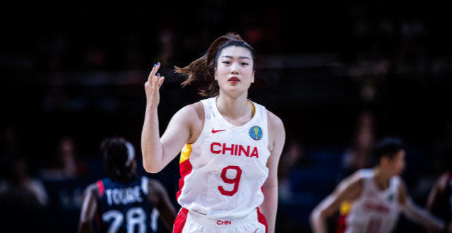 隔空回应！睢冉2句话透露女篮2大主力未来去向，冲击WNBA不是梦_腾讯新闻