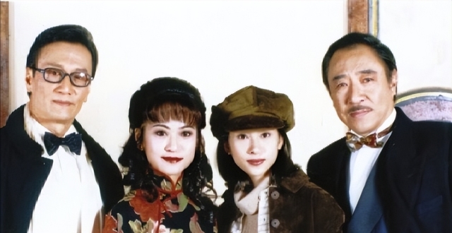 88岁老戏骨杨群病逝，好友归亚蕾追忆往事：他不该这么早走_腾讯新闻