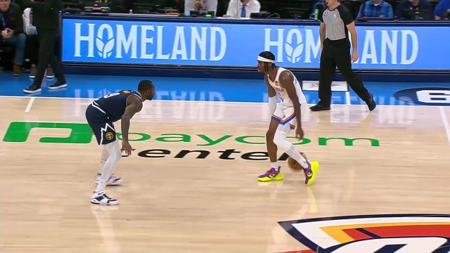 24日NBA十佳球：特纳暴力隔扣 亚历山大脚踩莲花晃倒里德