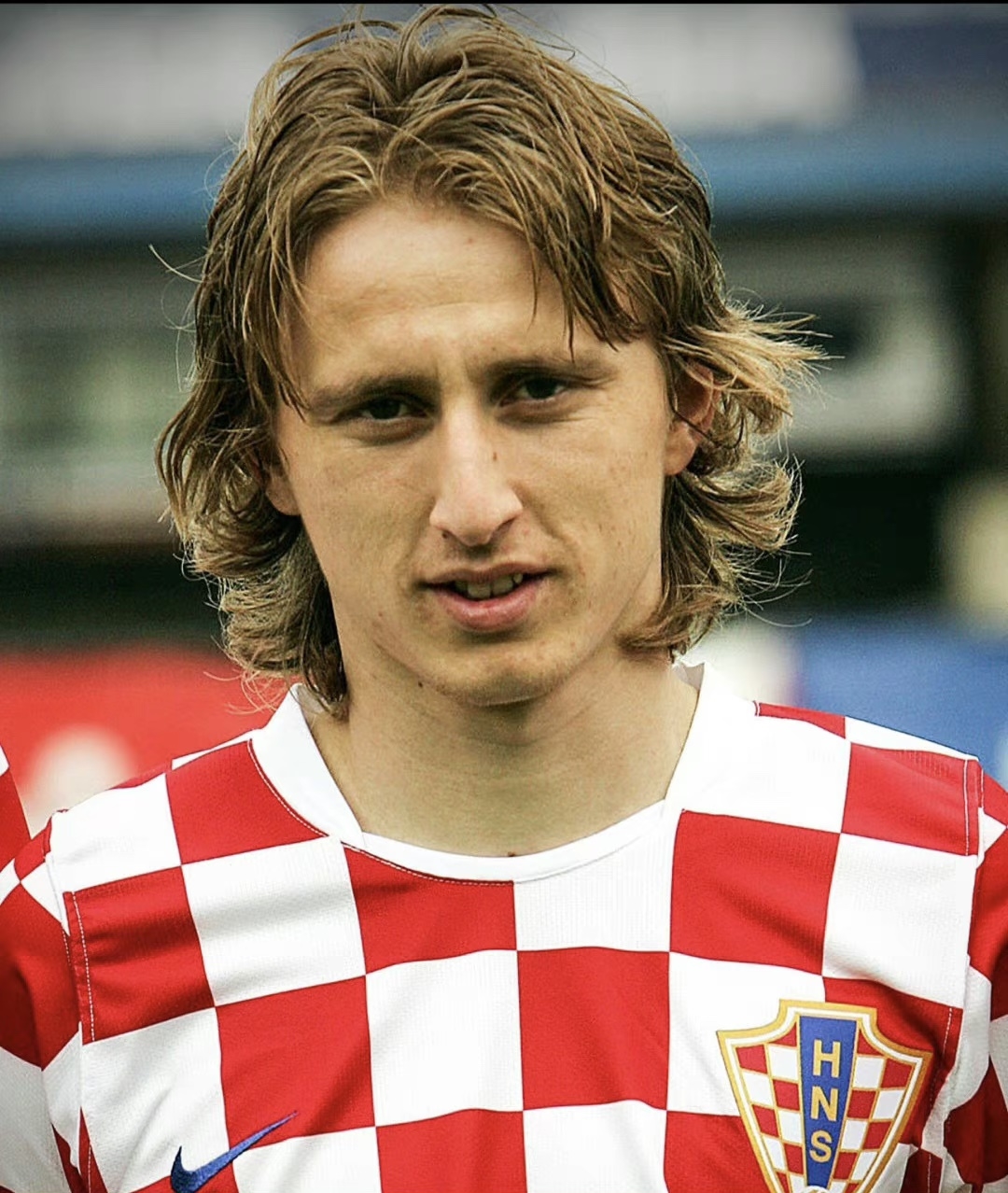 姬宇阳:已经37岁的莫德里奇和35岁的梅西,将在世界杯的半决赛中相遇