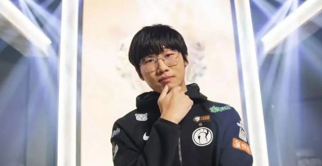 宁王为了复出有多拼？宁愿不要工资_腾讯新闻