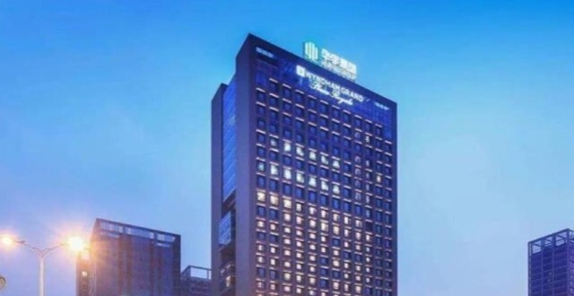 “老大哥”成了渝派房企“小弟”，华宇集团的这些年_腾讯新闻