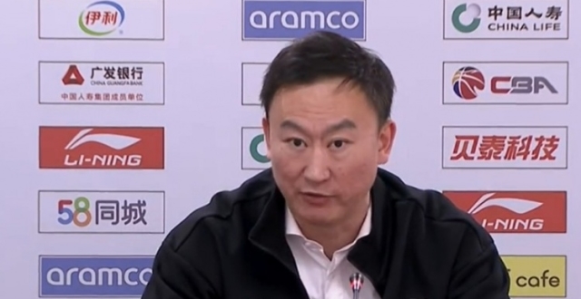 刘维伟：三连败未影响球队士气 下半场暴露了我们后卫能力不足_腾讯新闻