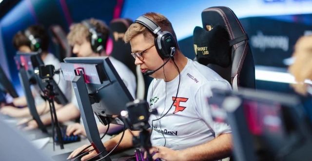 BLAST春季小组赛DAY 8：FaZe 2-0 击败OG，G2 2-0轻取NAVI_腾讯新闻