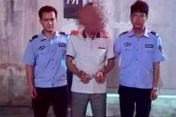 农村猪场新年开张,请舞狮开光,阴湿啊!