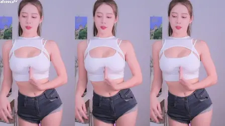 大摆锤舞蹈帅哥第55427期1080P高清在线观看