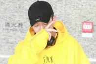 鬼步舞入门《蝴蝶步》教学:摇晃,屈腿,低头,一分