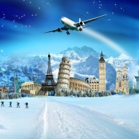 实拍:短裙美女蹲下挑选商品,没注意身后,监控拍