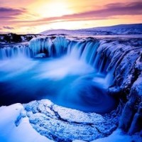 归海一刀的宝刀原来是他父亲归海百炼打造的