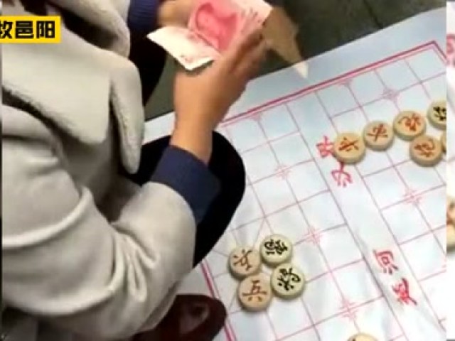 四川自贡方言恶搞老湿反义词教学,结果气爆直