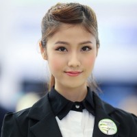 大货车一定买保险了,司机宁愿撞死人也不踩刹