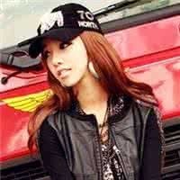 冯提莫玩绝地求生当起了演员,队友无奈赞扬他