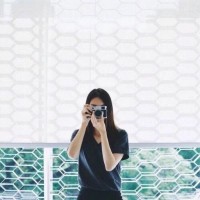 流浪歌手简单的设备唱出沧桑的声音真是高手在