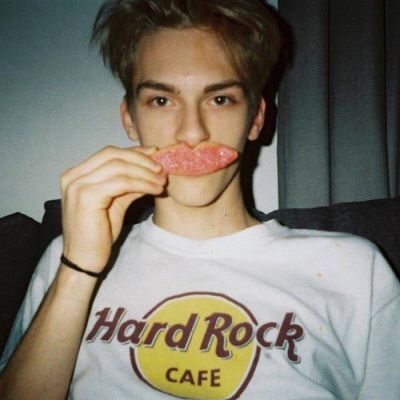 武林风 泰国拳王玩命辱骂邱建良 坦克擂台上怒