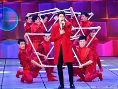 祝绪丹深得杨幂真传,衣品好到爆表,《谈判官