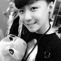 冯小刚太幽默,在微博的评论上练抖机灵,回复语