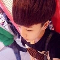 GMOD游戏用激光枪打恐龙能打穿它的身体吗