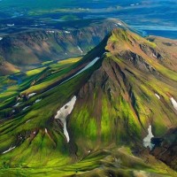 教儿子骑摩托车,发动引擎瞬间,吓的Jagger哭着