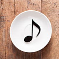 耳熟能详的儿歌《虫儿飞》真好听 原唱竟是黑