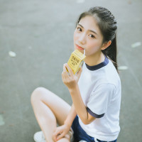 文森特德莱文下路推线被四人包围,一波骚操作