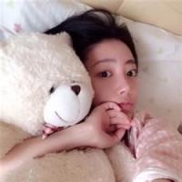 创造101:王思聪公司旗下艺人组合香蕉女孩,黄