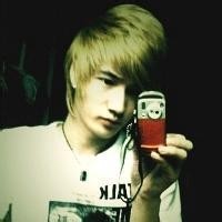 撒贝宁、宋玺同台演绎《小白杨》,两届北大合