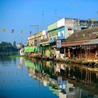 如何邀请朋友加入微信群聊?