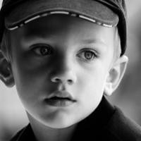 医生在医院给小护士打小针,还和她搂搂抱抱了