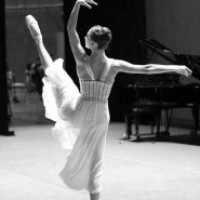 全网最火17步广场舞《众人划桨开大船》动感