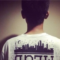 帅哥唱的这首不一样的《红日》,特别的嗓音,狂